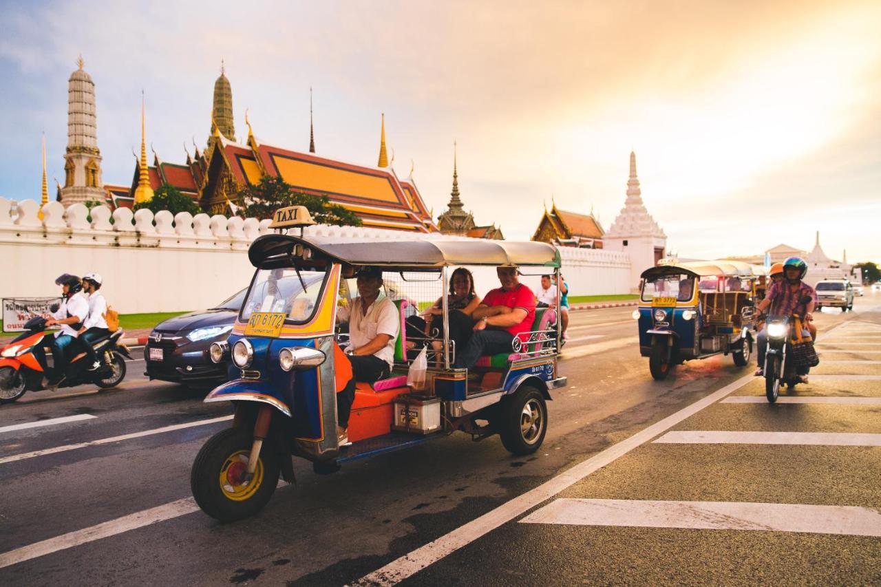 Feung Nakorn Balcony And Cafe Отель
